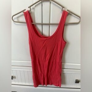 Time and Tru Pink Scoop Neck Tank Top